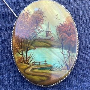 Russian Fedoskino Hand Painted Mother of Pearl Brooch
